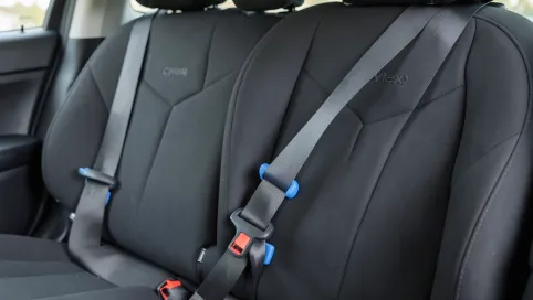 Jak zamontować fotelik na pasy Cybex